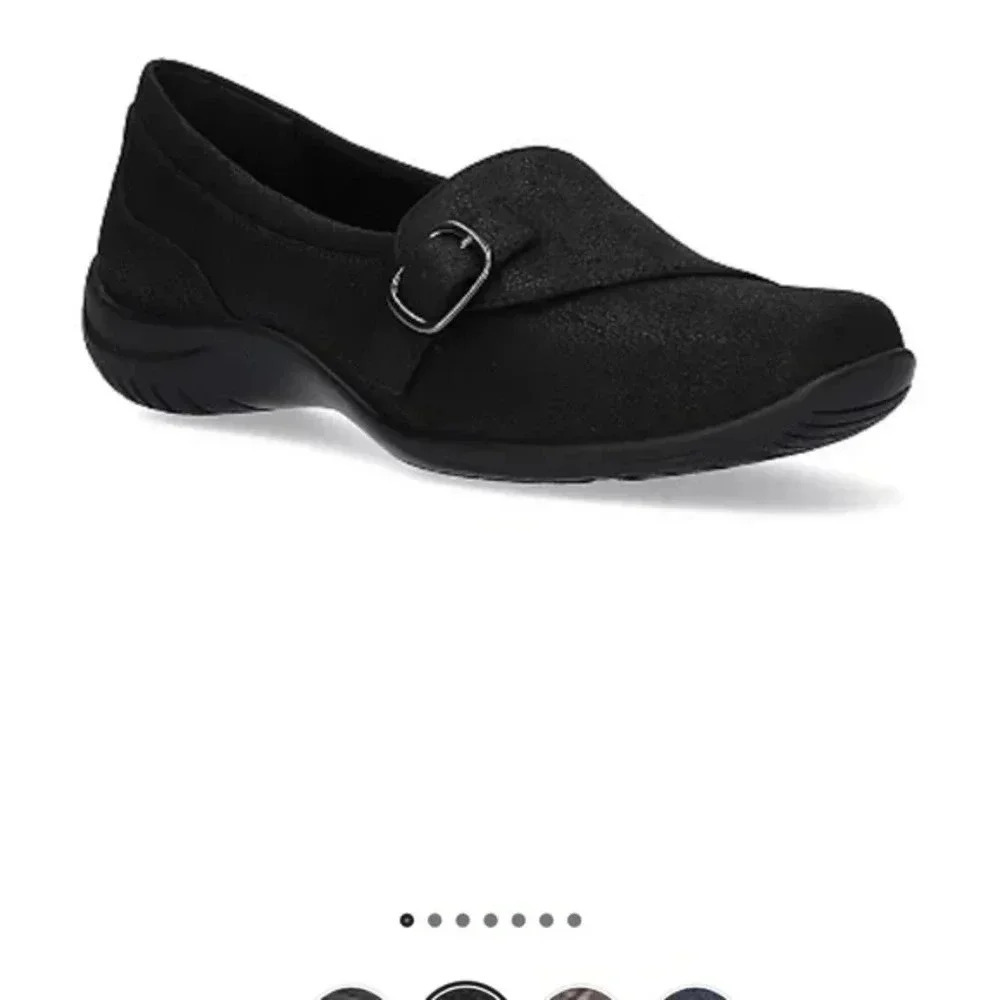 Easy Street Cinnamon black slip ons 8.5